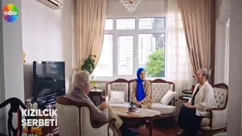 Kızılcık Şerbeti 28. bölüm fragmanı yayınlandı. Abdullah ile Alev'in el ele tiyatro izlediği sahne ise sosyal medyaya damgasını vurdu 7