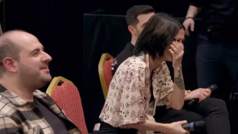 Hasan Can Kaya'nın ağzı açık kaldı, stüdyodakiler dondu kaldı: Genç kadın ikisini de seviyorum deyip şok olayı anlattı... 2