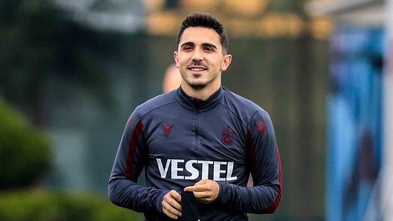 Trabzonspor’da yıldız isimlerin sakatlığı devam ediyor! Kulüp futbolcular için açıklamalarda bulundu! 2