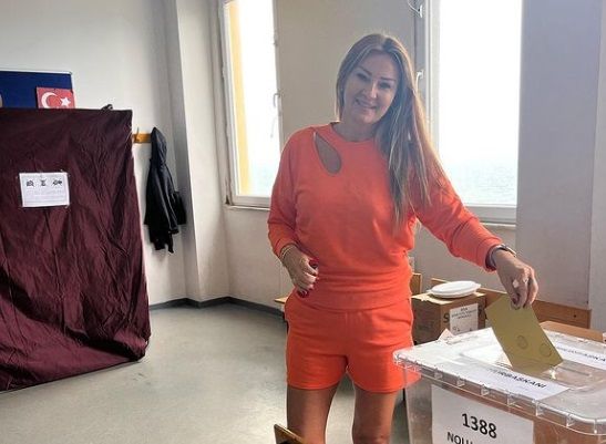 Pınar Altuğ çileden çıktı! Gelen yorumlara ateş püskürüp meydan okudu... 2