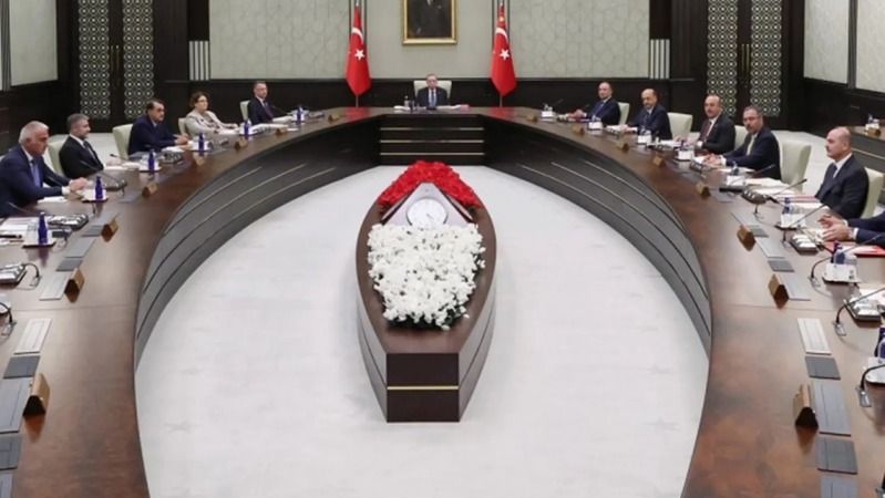 Yeni kabine için gözler Cumhurbaşkanı Erdoğan’a çevrilmiş durumda! Sürpriz isimler bekleniyor! 1