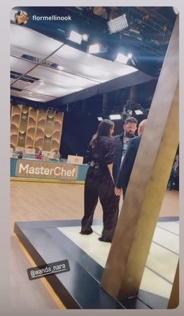 Icardi’nin karısı Wanda Nara’nın kalça dansı olay yarattı! Masterchef sahnesinde kameralara aldırış etmeden kıvrak dansını sergiledi 2
