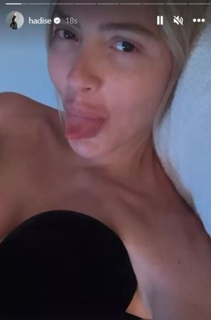 Hadise yine formunda! Yatağa uzandı iç çamaşırsız göğüs dekolteli hali tam not aldı! İlk kez makyajsız… 3