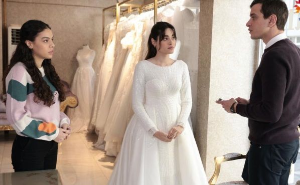 Ömer dizisinde Simay Barlas şoku: Seyirciler isyana başladı! 2