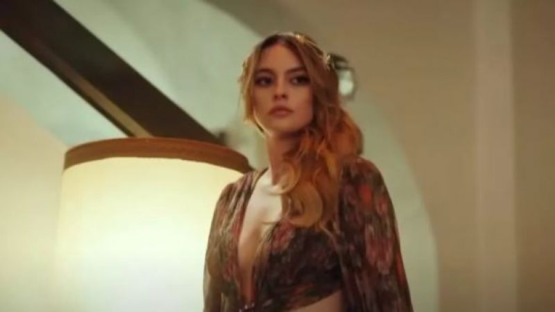 Gülcemal’in Melis Sezen’i duştan çıktı kamerayı açtı! Islak dans performansı izleyenleri büyüledi! 3