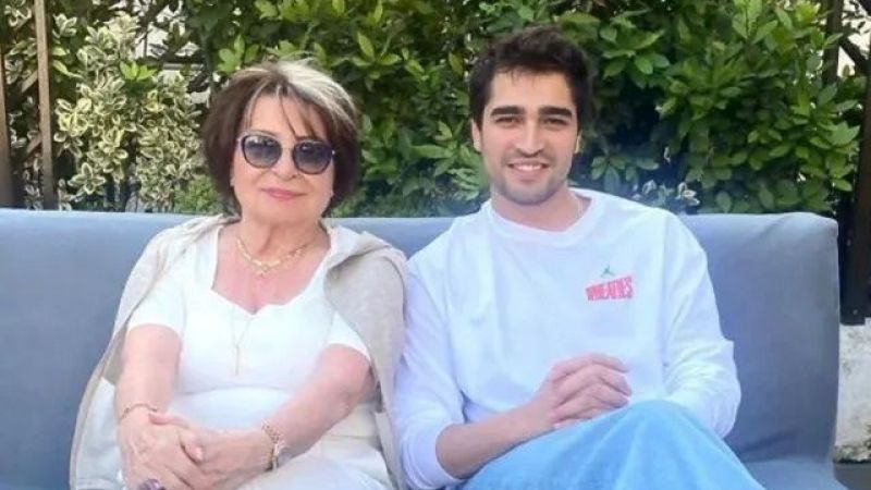 Mert Ramazan Demir ile fotoğraf paylaştı! Afra Saraçoğlu’na gelince… 2