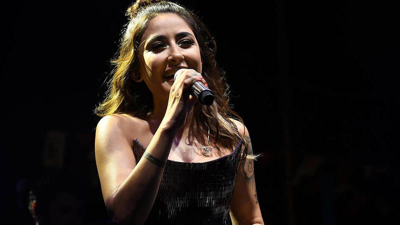 Merve Dizdar'ın ardından Melek Mosso da ödül konuşması ile olay yarattı! Sosyal medyada eleştiriler gecikmedi! 2