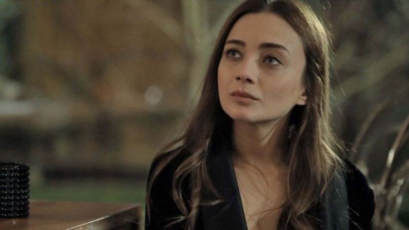 Damla Sönmez yeniden sevenleri ile buluşuyor! İşte güzel oyuncunun yeni projesi! 1