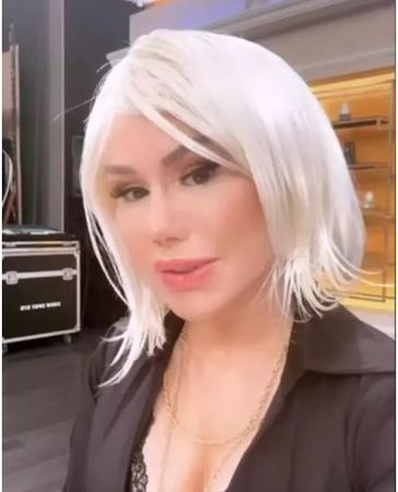 Ceylan, canlı yayında ayağa kalkınca kalça frikiği verdi! Alişan anında mesaj attı “Çabuk değiştir” 3