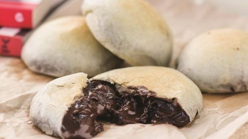 Tatlısız duramayanlar dikkat! İşte enfes lezzetiyle İzmir bombası tarifi! 3