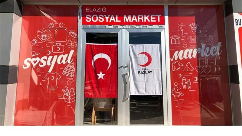 Kızılay sosyal yardımlara devam ediyor! 2023 Kızılay giyim ve para yardımları ne kadar? Başvuru şartları ve detaylar… 2