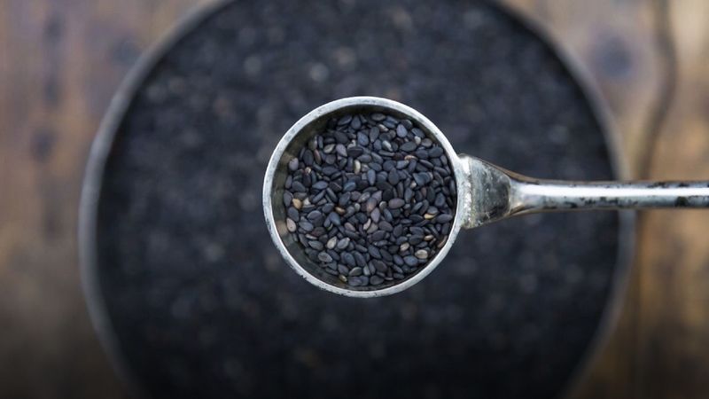 Ölüm haricinde her soruna çözüm sunan kara mucize! Çörek otunun mucizevi etkileri! 4