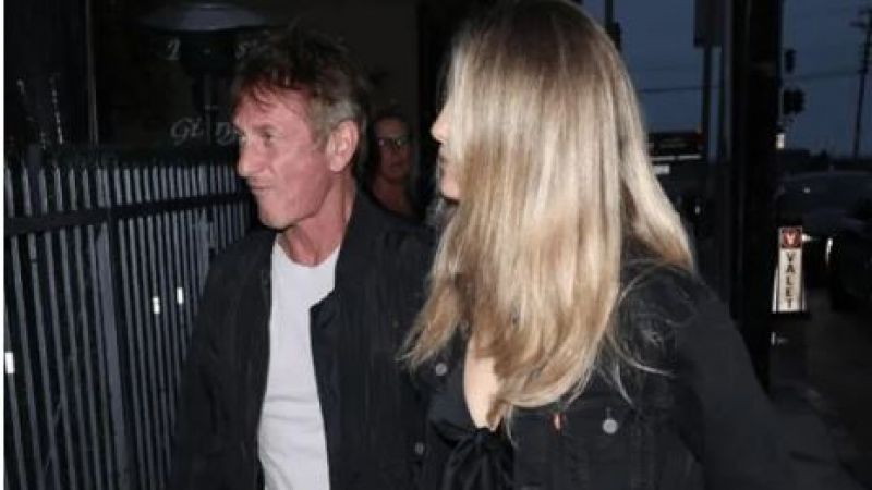 Sean Penn, yeni aşkıyla İtalya tatilinde: 19 yaş küçük sevgili ile İtalya romantizmi… 3