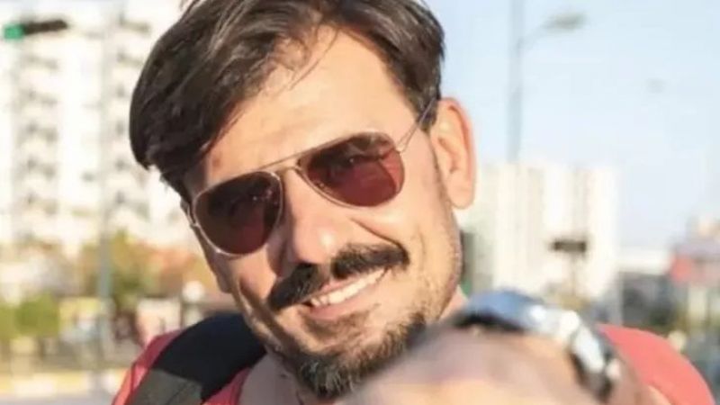 Çılgın Dondurmacı derin göğüs dekolteli müşterisini dans ettirince sosyal medya yıkıldı! Güzel kadın frikik vermemek için çok çabaladı 1