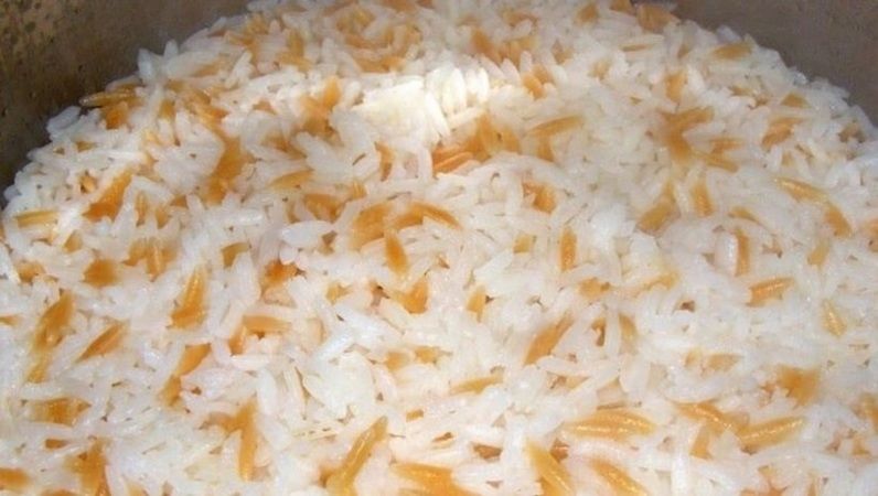 Aşçıların hep yaptığı küçük tüyo.. Pilava lezzet veren taktik 2