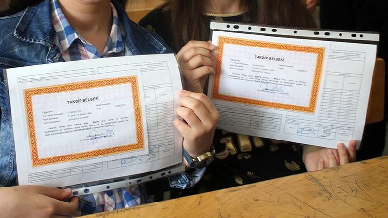 Gaziantepli öğrencileri sevindiren o haber! Karnesini alan öğrencilere 5 bin 130 lira verilecek! 1