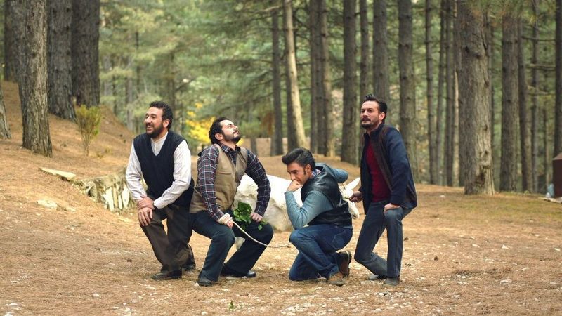 Altı yıl önce sona ermişti! Ekranların en sevilen dizisi geri dönüyor! 3