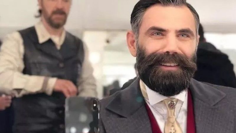 Memati'nin kardeşi de oyuncu çıktı! Memati'nin kardeşinin kim olduğunu duyan şok oluyor! Meğer Kurtlar Vadisi'nde de oynamış… 3