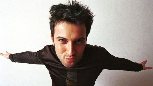 Tarkan eşini öptü, sosyal medya yıkıldı! İlk kez paylaştığı o romantik kareler… 2