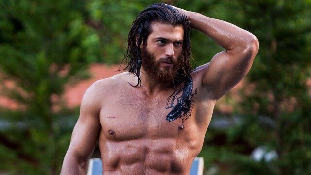 Can Yaman İtalya'da devam dedi! 2. sezon için imzalar atıldı: Diziden kazanacağı para dudak uçuklattı! 1