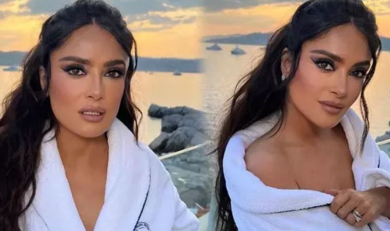 Salma Hayek bornozunu sıyırdı, bikinisi ile 20’liklere taş çıkardı! Güzelliğinin sırrını ilk kez açıkladı! 2
