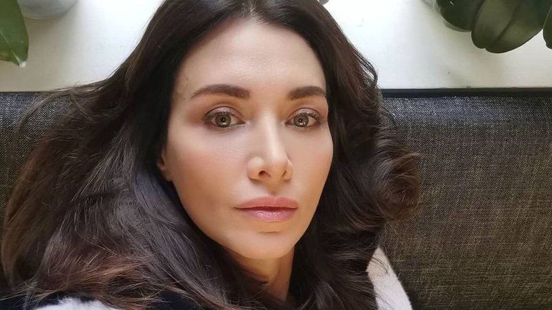 Nefise Karatay botoks ve dolgu tartışmasını alevlendirdi! Demet Akalın da polemiğe katıldı! İddialar hava uçtu! Eski model videoyla cevap verdi… 2