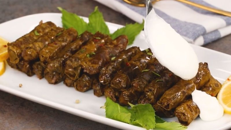 Gaziantep usulü damak çatlatan zeytinyağlı sarma... Böyle hazırlanırsa içi iyi pişiyor 2