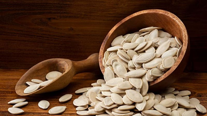 Faydaları saymakla bitmiyor peki ya zararları? Kabak çekirdeğini bu şekilde yiyenler zehirleniyor! 2