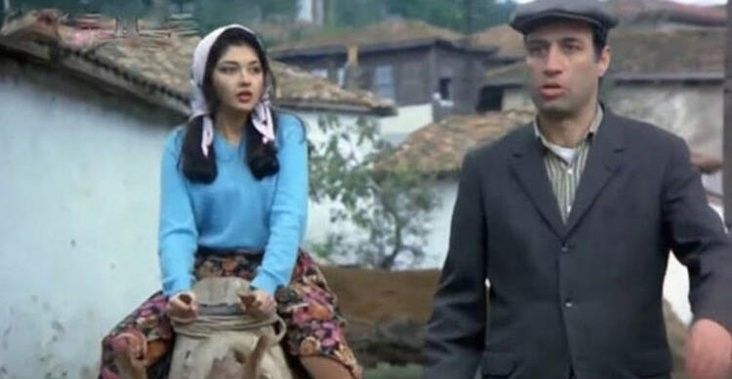 Tokatçı’nın Emine’si Nazan Saatçi yıllara meydan okuyor! 65 yaşındaki fit duruşu ile aynaları çatlatıyor! 1