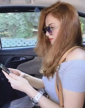 Ekmek Teknesi’nin Jale’si Esin Civangil yıllara meydan okuyor! Görenler mest oldu! "Zaman durmuş gibi" 2