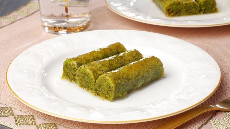 Gaziantep’in efsane lezzeti Antep fıstığı fiyatı rekor kırdı! Sürekli artan fiyatlarla tatlıcılar iflasın eşiğine geldi 1