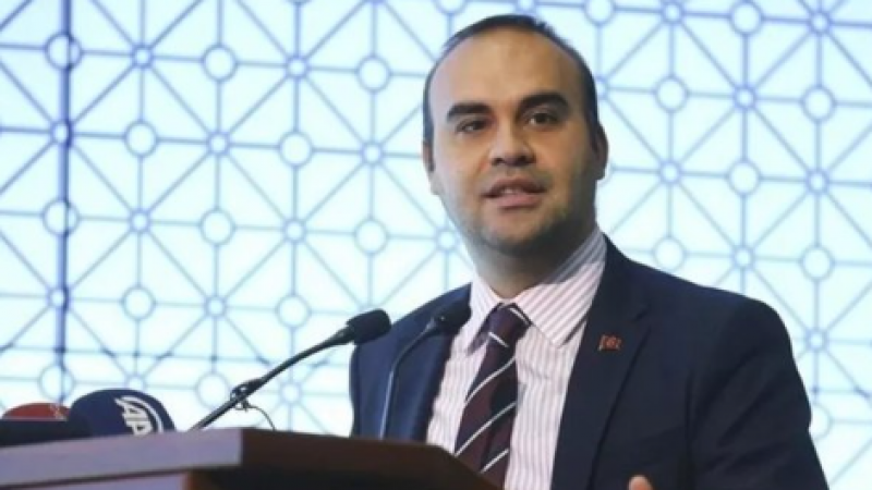 Bakan Kacır açıkladı: Deprem bölgesi için KOBİ’lere 500 bin liraya kadar faizsiz destek sağlanacak 1