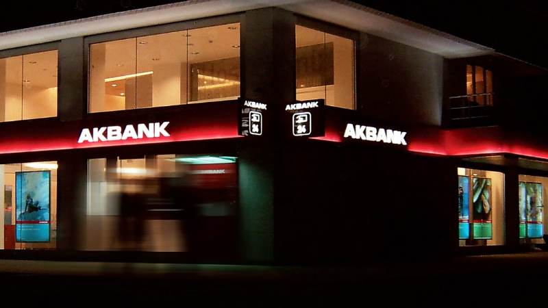 Akbank’tan yüzde 0 faizli taksitli nakit avans kampanyası! 15.000 TL’ye kadar 6 ay vadeli ücretsiz nakit ödeme 2
