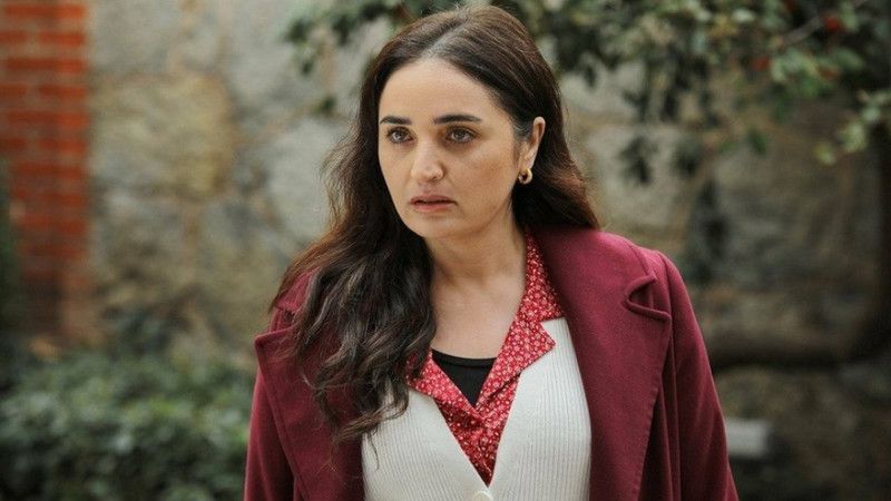 Kardeşlerim'in Şengül'üne İspanya'da büyük ilgi: Barselona'da yürümekte zorlandı! İspanya’da Türk ünlülere sevgi seli… 1