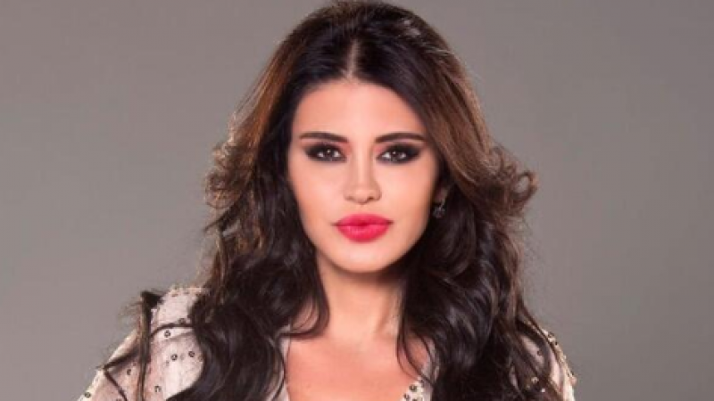 Ebru Polat'ın fatura isyanı bitmiyor! Bu kez de su faturasını diline doladı: Kaplıca mı işletiyoruz? 1