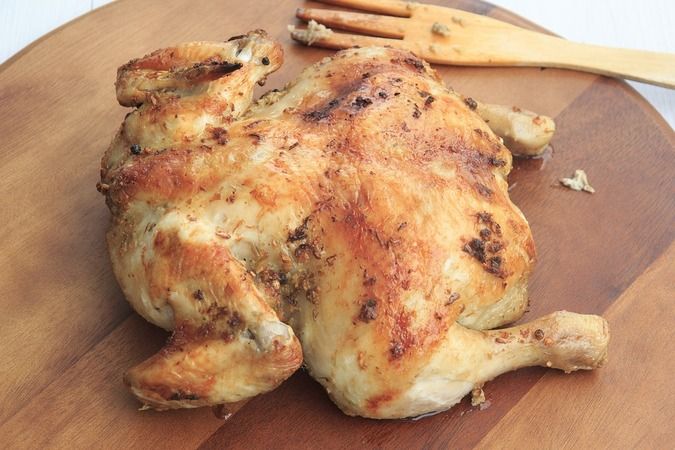 Her yemekte kullanıyoruz. Pişirirken eğer dikkat edilmezse zehirleyebiliyor... 1