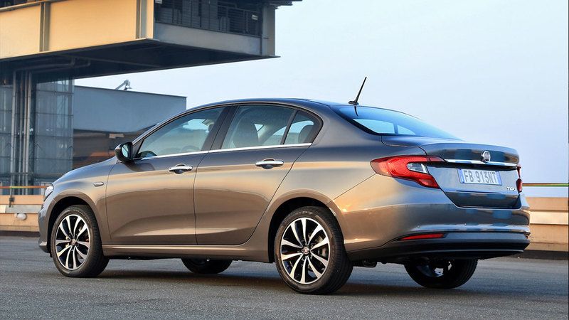 Sıfır araçta kafalar karıştı: Piyasada oynaklık devam ediyor! Honda City’nin fiyatını görenler Egea’dan vazgeçiyor 4