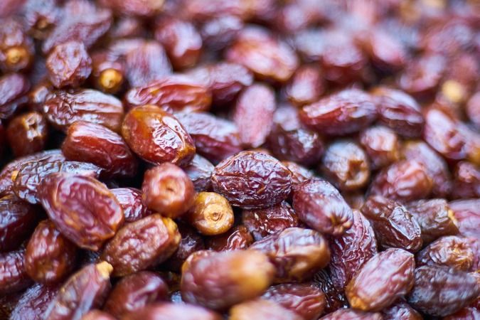 1 bardak suyla Akşam 2 adet hurma yerseniz bakın vücuda ne yapıyor 4