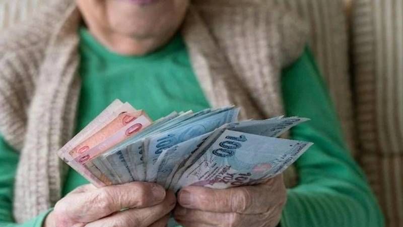 En düşük emekli maaşı 10 bin TL’ye yükselecek: Emekliler, müjdeli habere çok sevinecek… 2