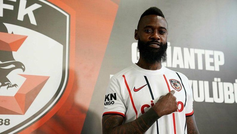 Gaziantep FK’da yılın transferi! Kamerunlu yıldız stoper N’Koulou imzayı attı 1
