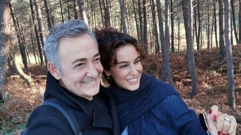 Mehmet Aslantuğ fena yakalandı! Sosyal medyanın konuştuğu olay pozlar… 2