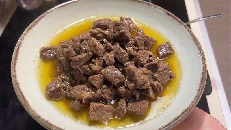 Et pişirirken böyle pişirmiyorsanız lezzeti unutun! Usta aşçıların tekniğiyle et kavurma tarifi... 3