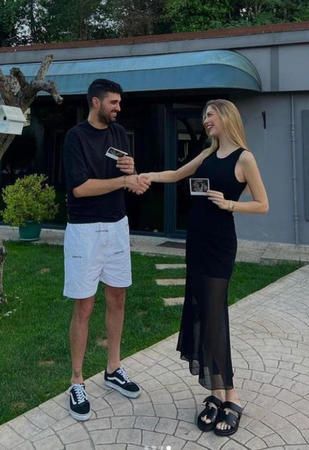 İkiz Bebek Heyecanında Yasemin Şefkatli'den Yeni Paylaşım! 1