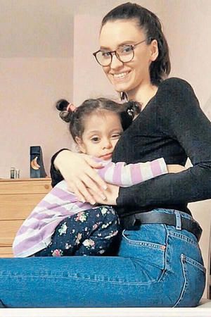 Büşra Mangaltepe'nin MÜTHİŞ HİKAYESİ! Öğretmenden TIR Şoförüne: Büşra'nın İlham Veren Hikayesi 2