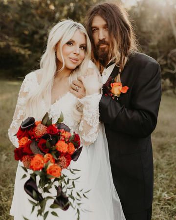 Billy Ray Cyrus: Yeni Aşk, Yeni Başlangıçlar 1