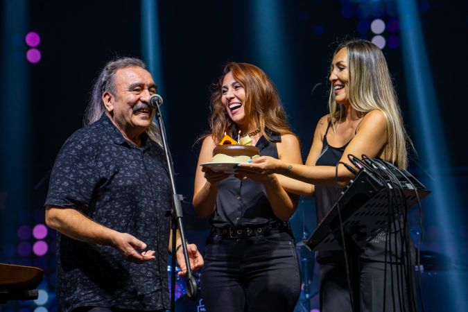 Ümit Besen ve Pamela SÜPER İKİLİ KIBRIS’TA 3