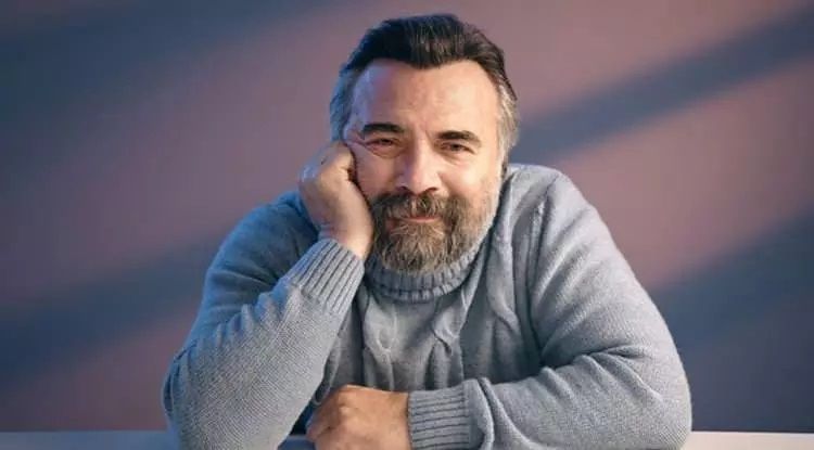 Ünlü oyuncu Oktay Kaynarca'dan bebek itirafı! Dünyaca ünlü yıldızları örnek gösterdi... 2