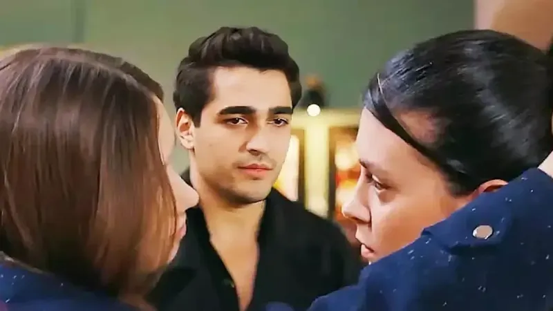 "Yalı Çapkını'nda Büyük Sürpriz: Pelin ve Zerrin Geri Mi Dönüyor?" 3