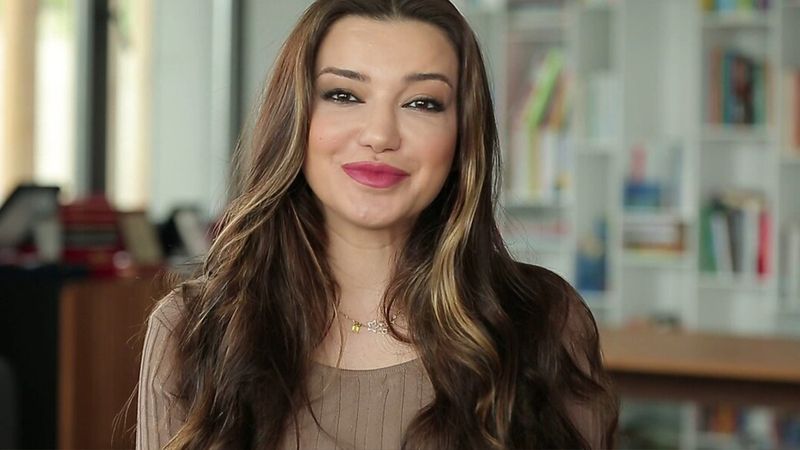 "Esra Ezmeci'den İnanılmaz İtirafa Şoke Yanıt!" 2
