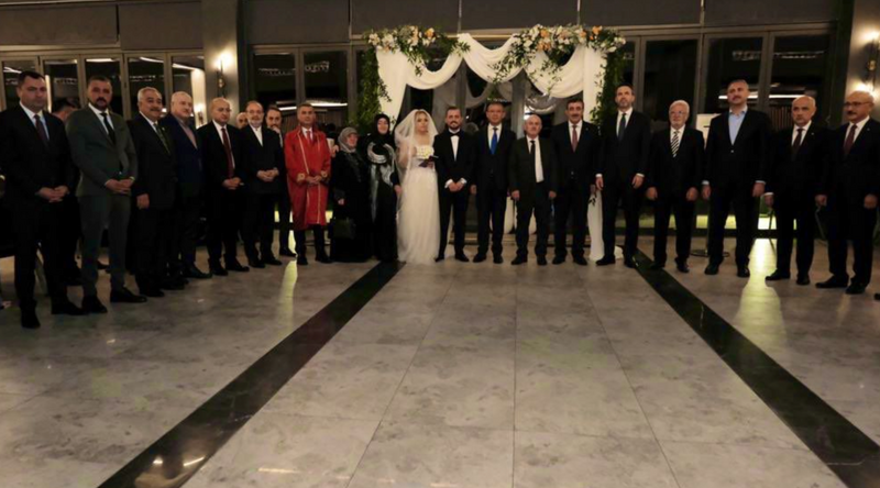 Gaziantep ve Türkiye’nin dört bir yanından iş ve siyaset dünyası Bu Nikaha Akın Etti! 1